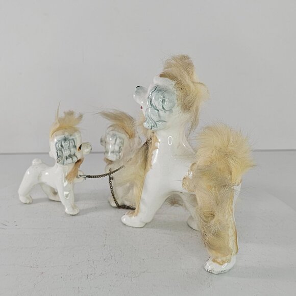 Vintage Ceramic Poodle Family Figurines Chain Fur Accents Japan - Picture 5 of 8